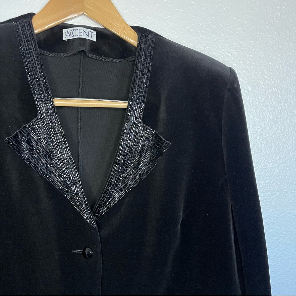 Vintage 1980s Act III Beaded Black Velvet Tuxedo Blazer Size 22